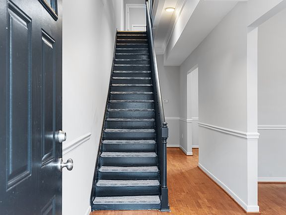 4th image of 2317 Venable St
