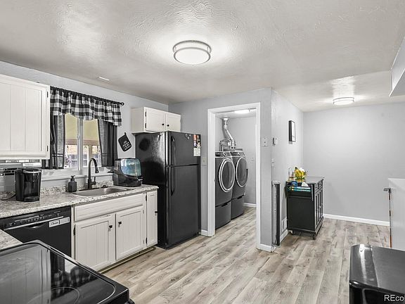 3rd image of 7510 Monaco Street