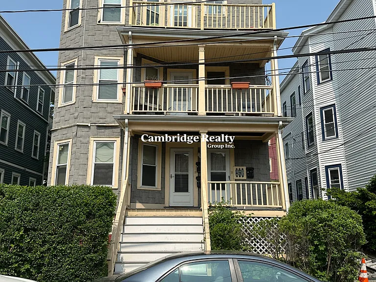11 Ashland St #1 — Photo 15