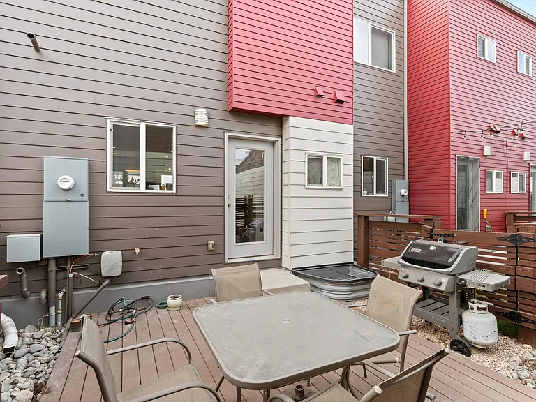 2815 W 52nd Ave — Photo 31