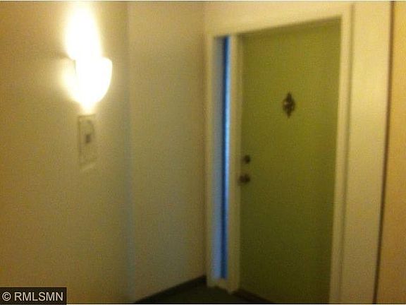 3rd image of 2485 Canabury Dr #217