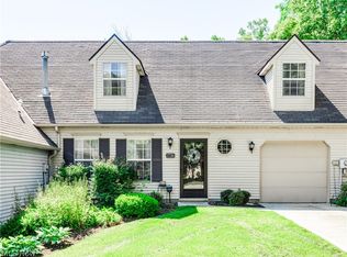 1726 Stone Creek Ln #19A, Twinsburg, OH 44087
