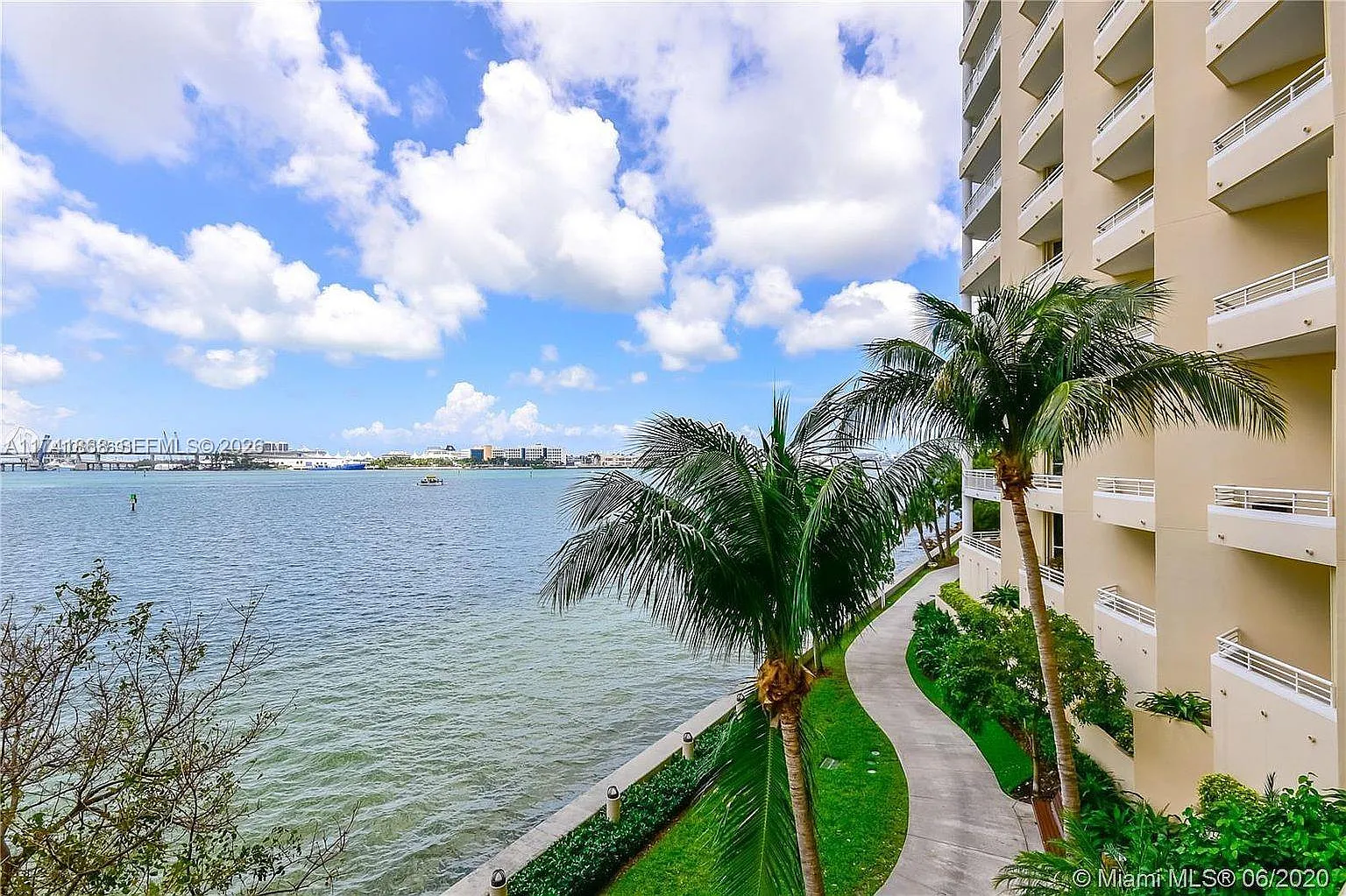 One Tequesta Point Condo — Photo 3