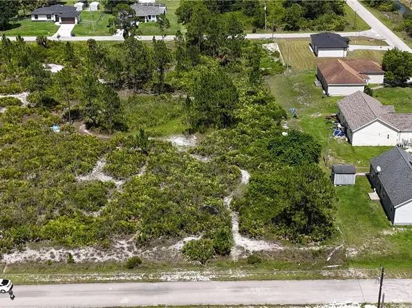 802 Lincoln Ave, Lehigh Acres, FL 33972