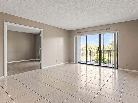 3rd image of 1116 Green Pine Blvd APT H2