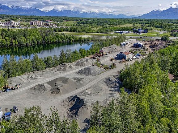 5th image of 7870 E Fireweed Rd