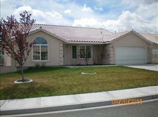 8815 W Rio Grande Ave, Kennewick, WA 99336