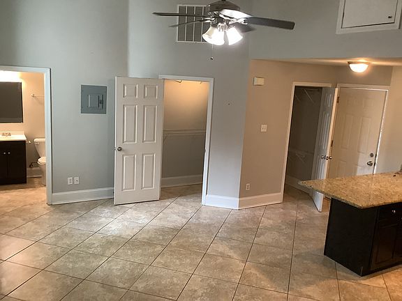 2nd image of 1215 Josephine St #15