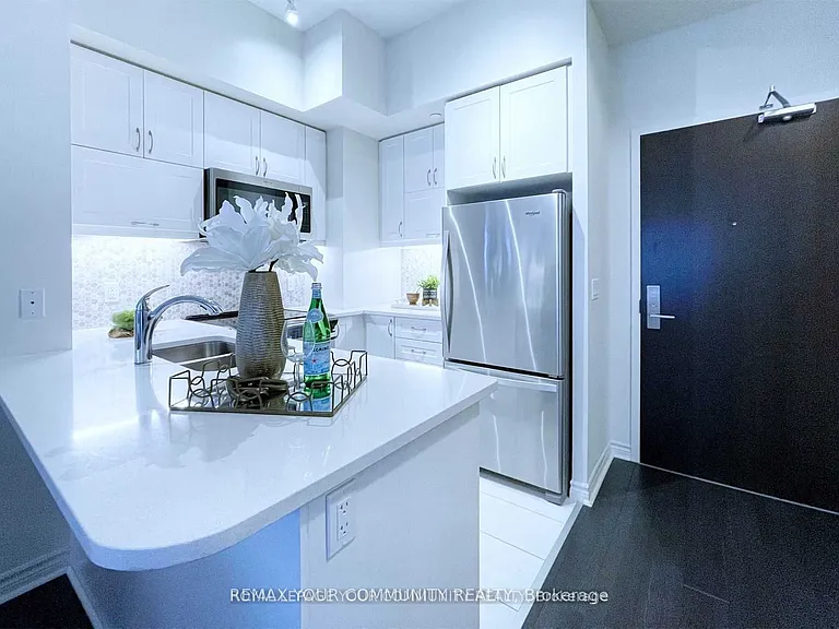 39 Annie Craig Dr #1714 — Photo 11
