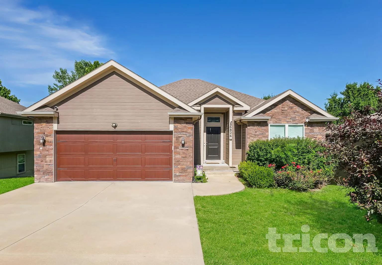 6826 N Pontiac Ave Kansas City MO — Photo 1
