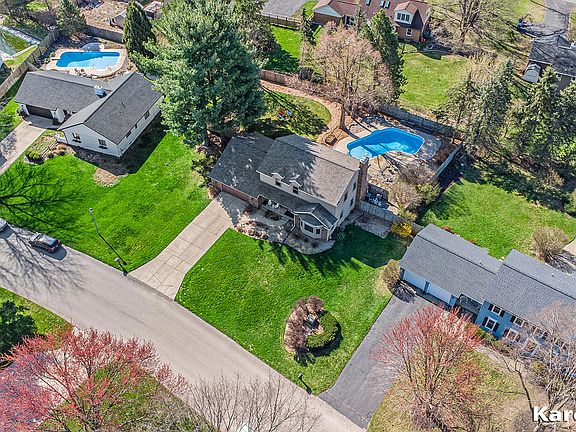 2nd image of 7668 Apple Hill Ct SE