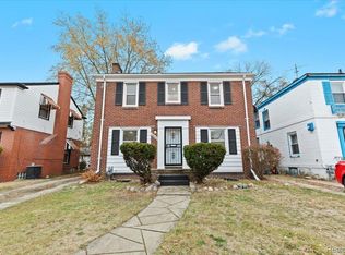 16660 Strathmoor St, Detroit, MI 48235