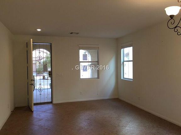 5th image of 5757 Blackbirch St