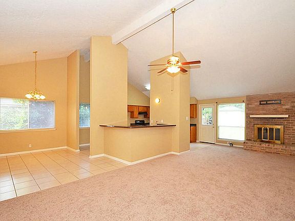 5th image of 14903 Four Winds Dr