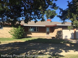 2501 N Pleasant View Rd, Newkirk, OK 74647