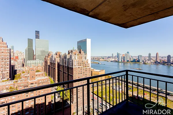 Rented by Mirador Real Estate | media 1