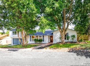 8306 Delphian Dr, Universal City, TX 78148