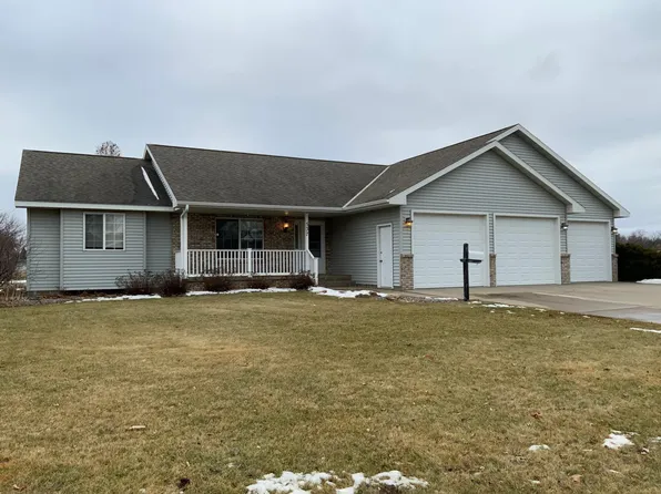 537 2nd St NW, Richmond, MN 56368