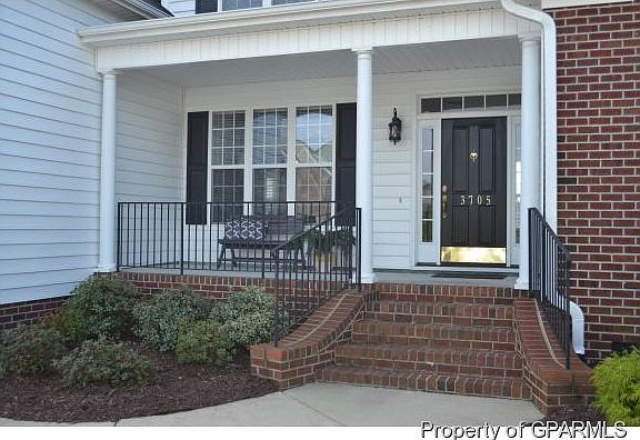 3rd image of 3705 Oglethorpe Dr