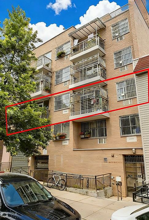 1st image of 729 40th St #2F