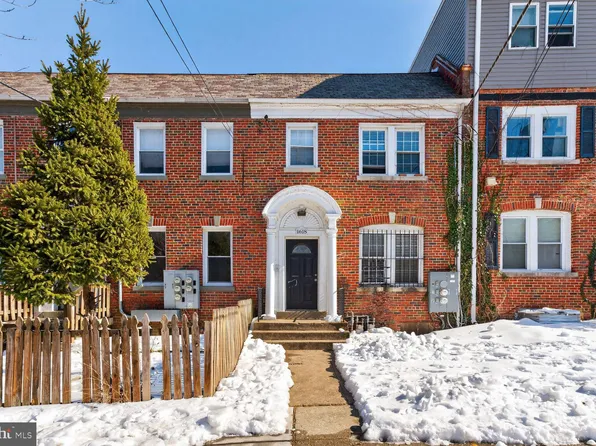 1618 18th St SE APT 1, Washington, DC 20020