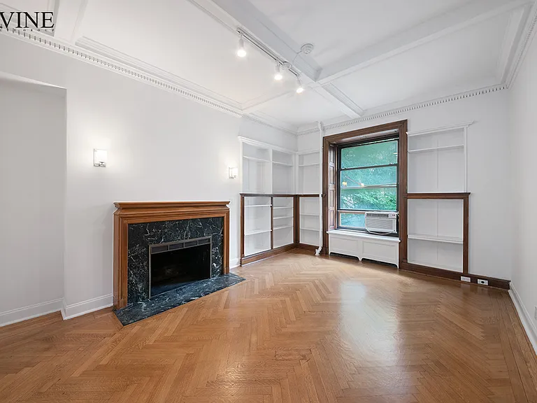 16 W 86th St #3A — Photo 1