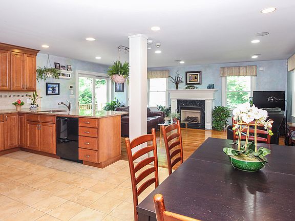 5th image of 50 Ernest Dr