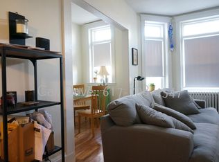 1377 Commonwealth Ave APT 4, Boston, MA 02134