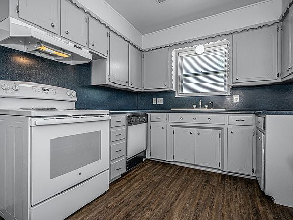 5th image of 112 Belisle Ave
