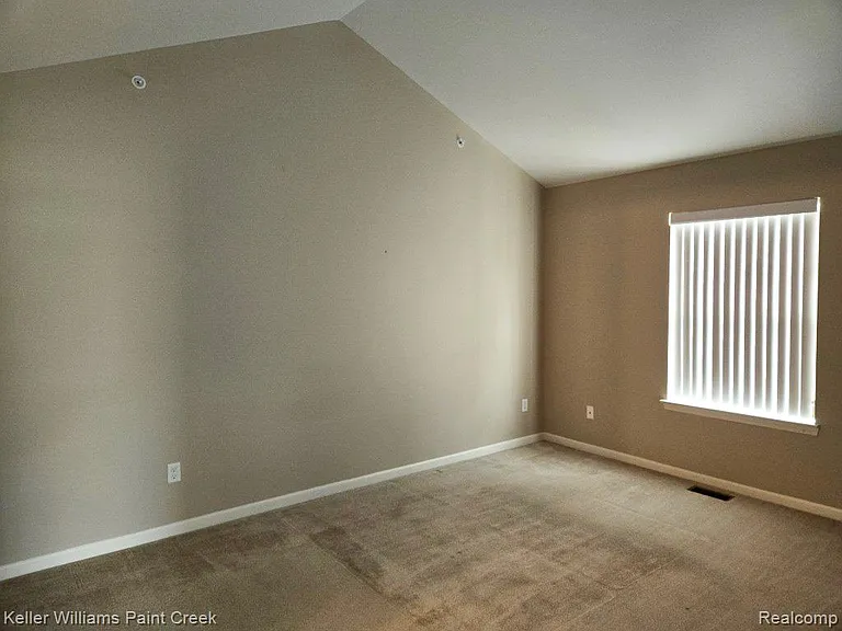 29949 Fox Run Cir — Photo 21