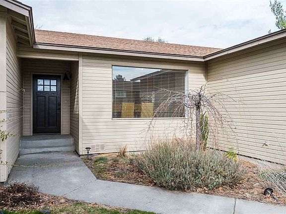 2nd image of 4609 Desert Plateau Dr
