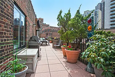 Sold by Engel & Völkers New York Real Estate