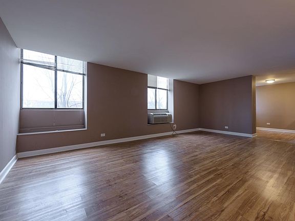 4th image of 4724 S Vincennes Ave APT 105