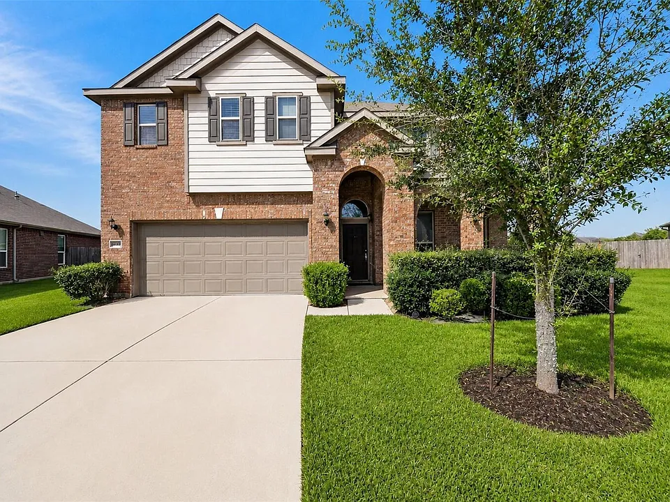 22406 Newcastle Waters Ct