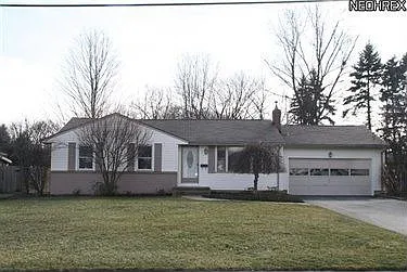 6037 Tam O Shanter Dr photo 1