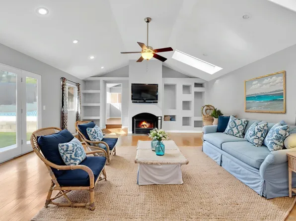 5170 Randlett Dr, La Mesa, CA 91942