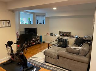 820 W Oakdale Ave #G, Chicago, IL