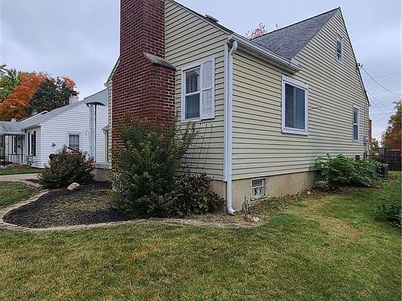 5th image of 355 Castlewood Ave
