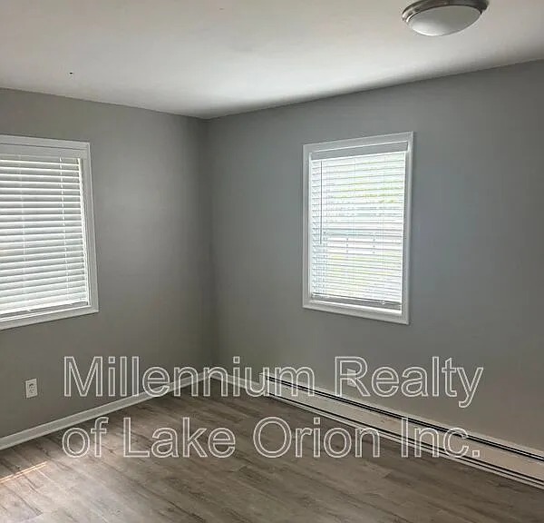 80 Myron St #2 — Photo 9