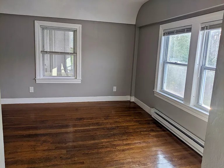 172 Union St #D — Photo 7