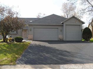 8903 Vickors Xing, Minneapolis, MN 55443