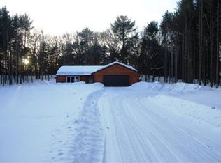 N8463 Pine View Dr, Wisconsin Dells, WI 53965