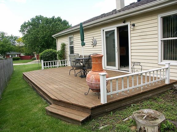 3rd image of 4801 Chesterfield Dr