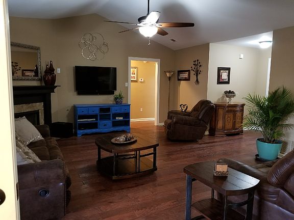 5th image of 2616 Baird Dr