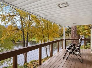 1088 E Park St, Grants Pass, OR