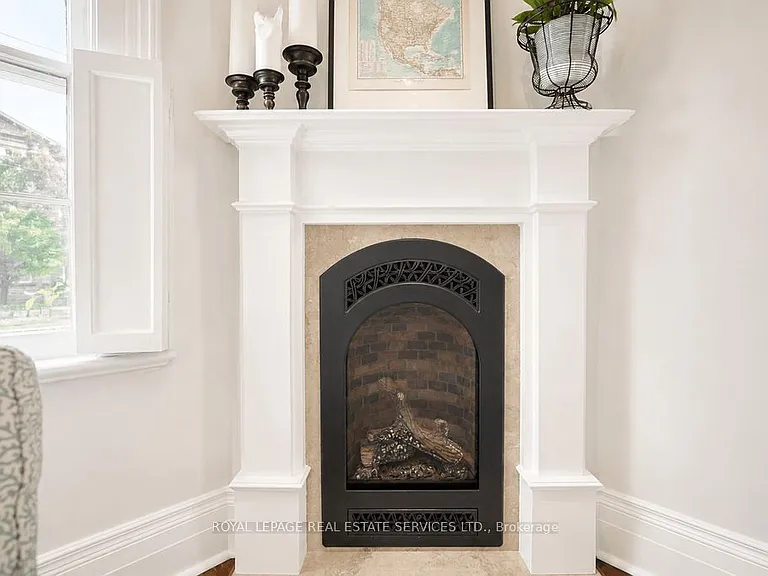 124 Chisholm St — Photo 11