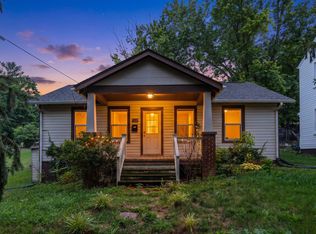 712 Middlebrook Ave, Staunton, VA 24401