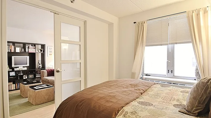 Rented by Park Property Advisors | media 32