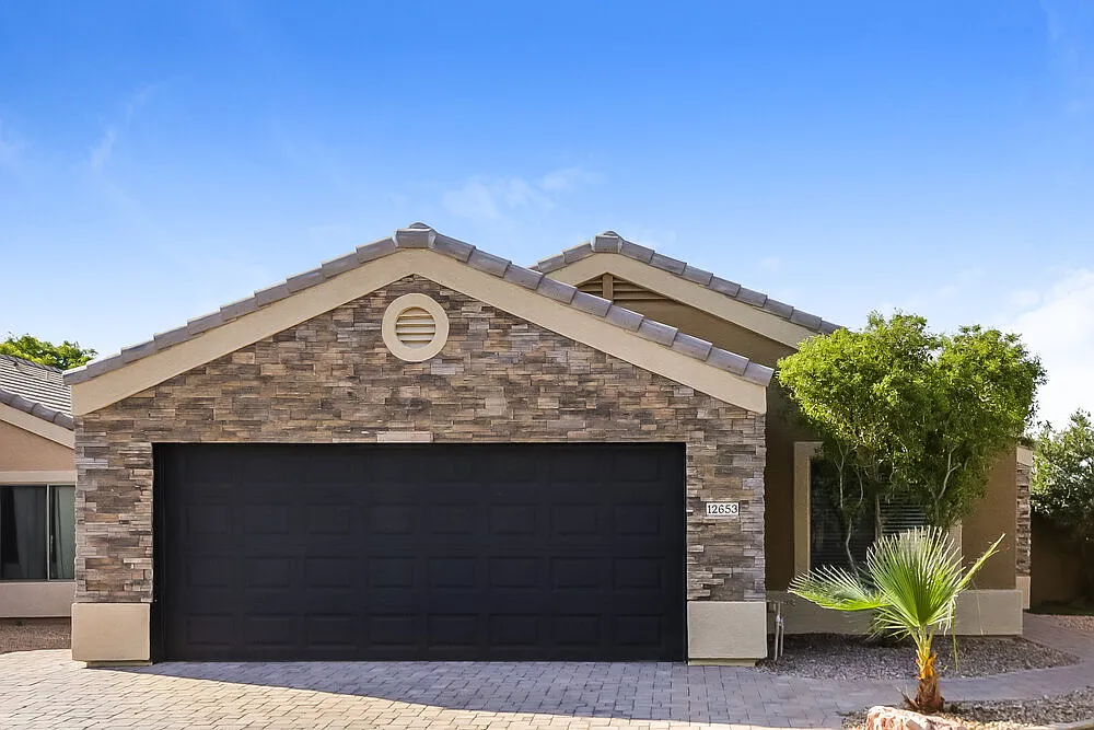 4 bed, 2.0 bath, 1615 sqft, $1,990 — Photo 1