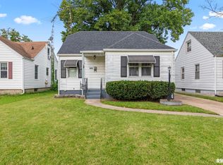 2005 N 20th St, Springfield, IL 62702